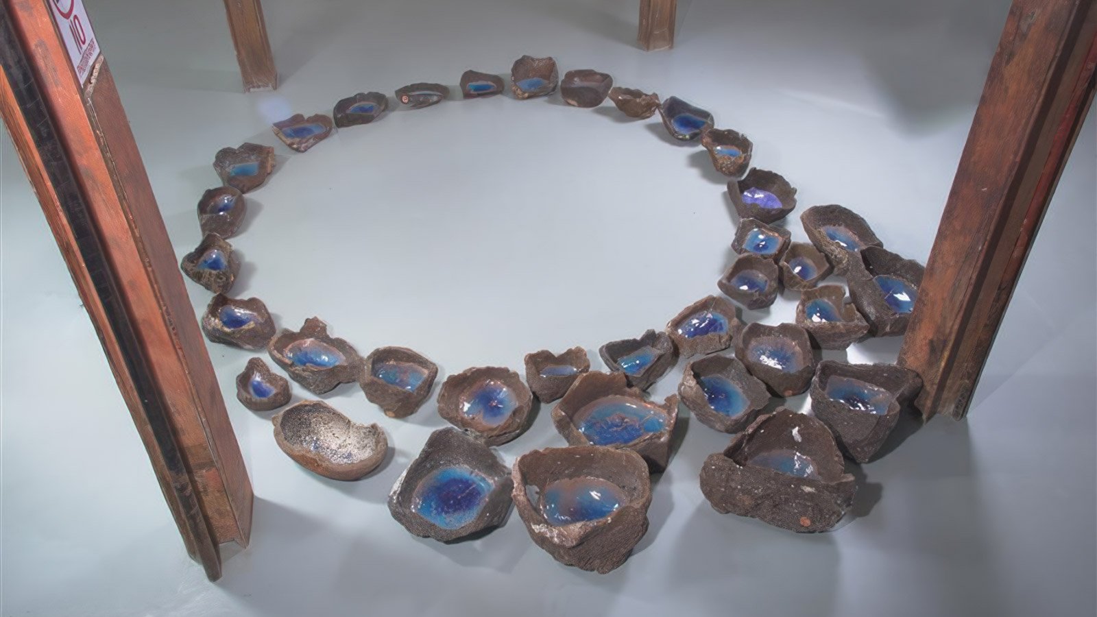 Installation-Azad-Art-Gallery-02