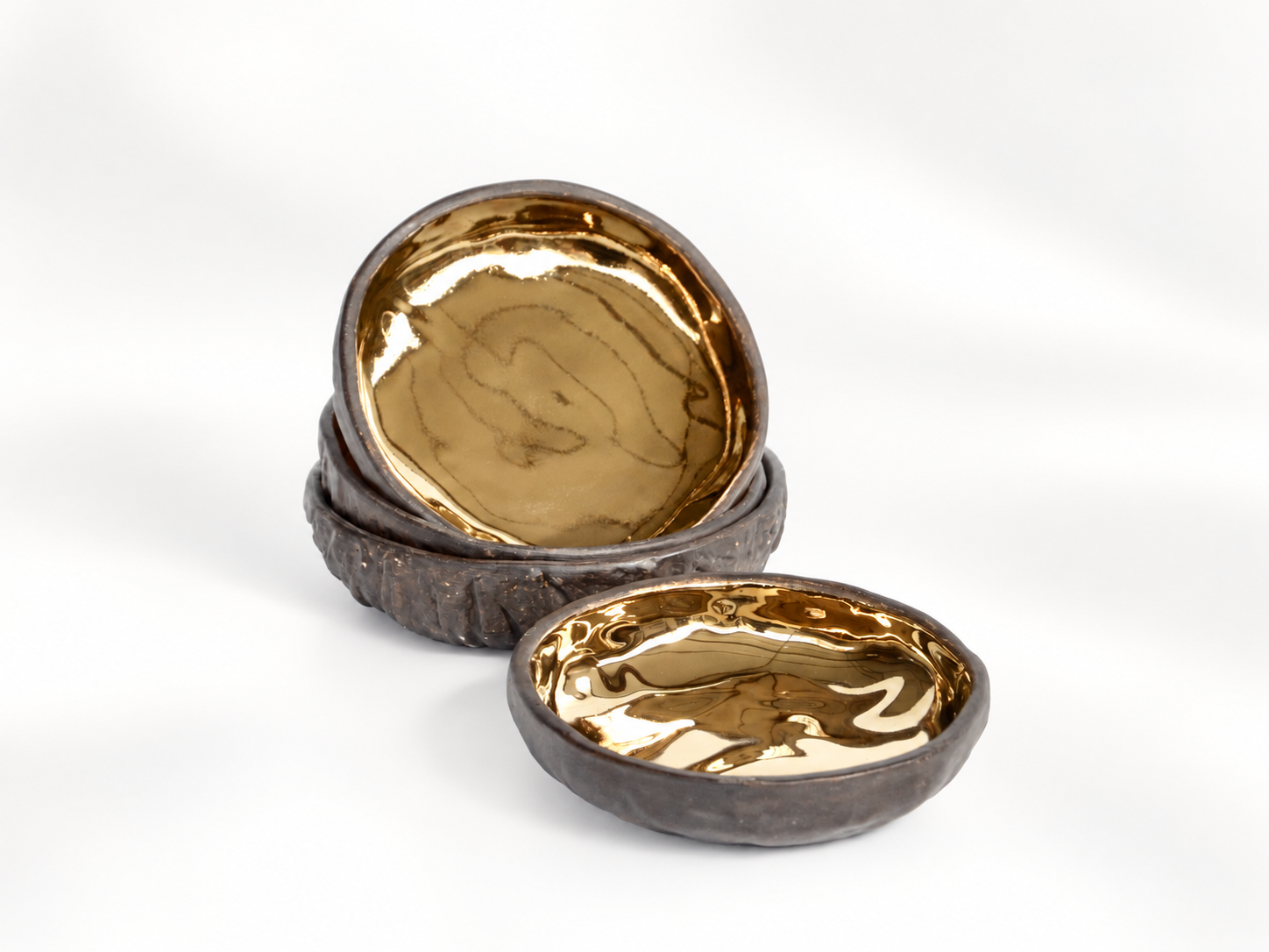 Golden lustre ceramic tasting dishes